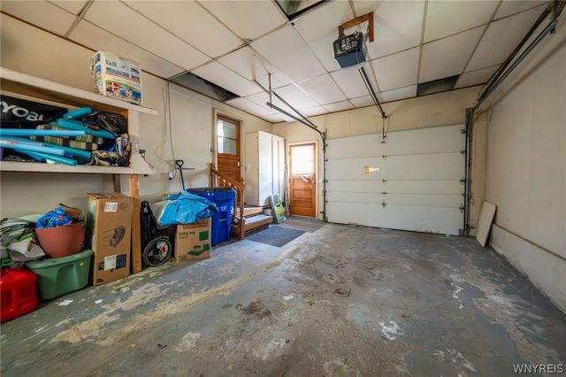297 Burch Avenue, West Seneca, NY 14210