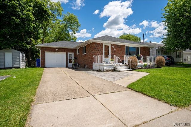 297 Burch Avenue, West Seneca, NY 14210