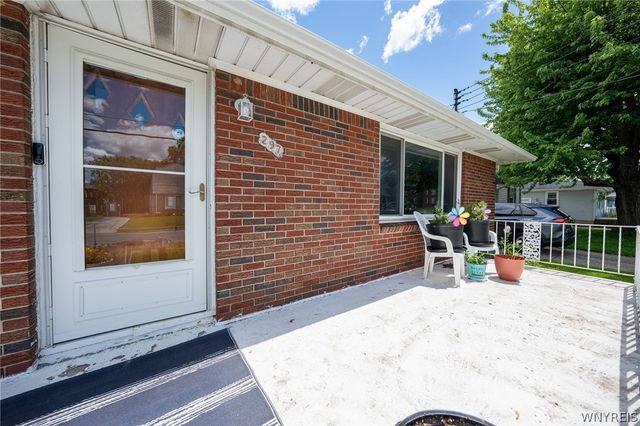 297 Burch Avenue, West Seneca, NY 14210