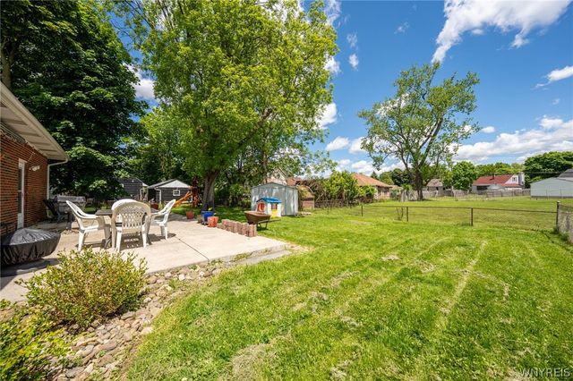 297 Burch Avenue, West Seneca, NY 14210