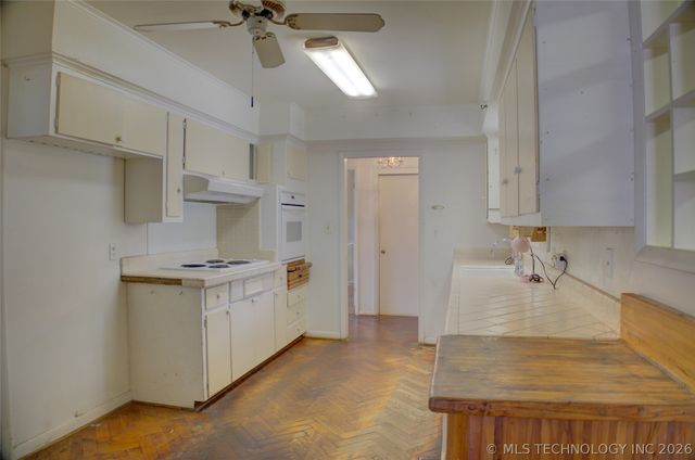 4659 E 55th Place, Tulsa, OK 74135