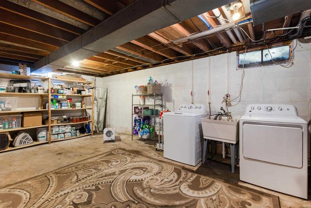 51165 Orange Road, South Bend, IN 46628