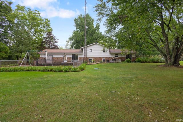 51165 Orange Road, South Bend, IN 46628