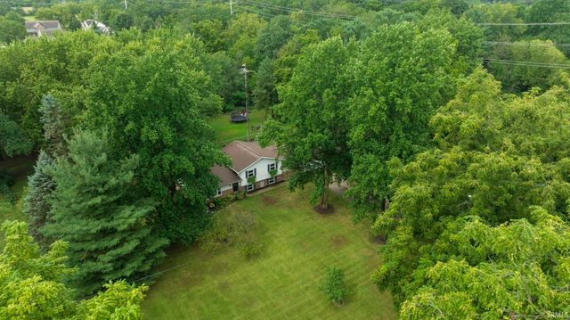 51165 Orange Road, South Bend, IN 46628