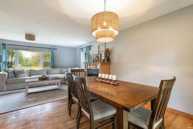 51165 Orange Road, South Bend, IN 46628
