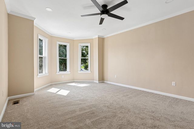 1517 N ELLAMONT ST, Baltimore, MD 21216