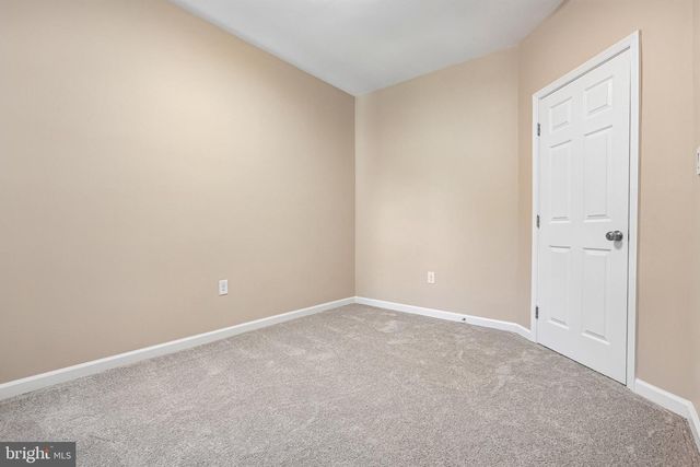 1517 N ELLAMONT ST, Baltimore, MD 21216
