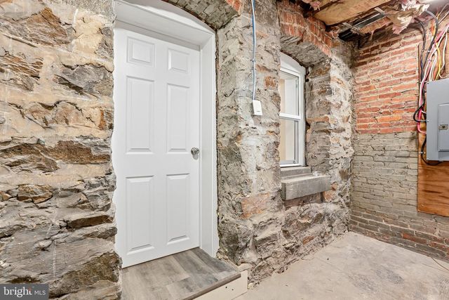 1517 N ELLAMONT ST, Baltimore, MD 21216
