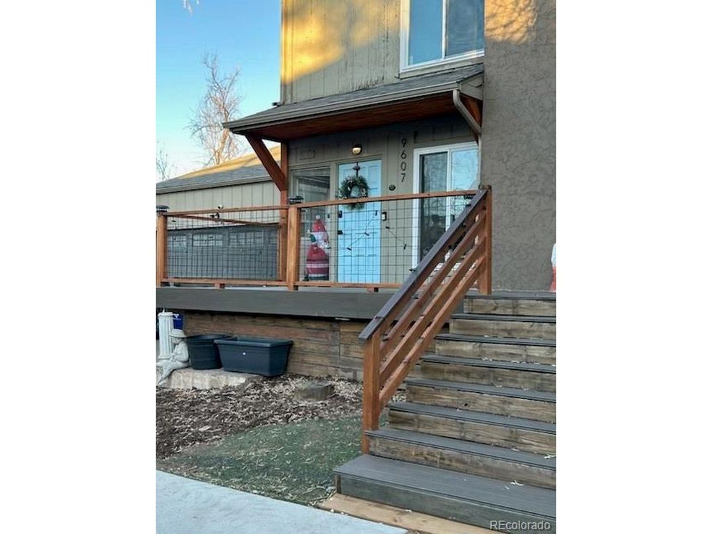 9607 E Chenango Ave, Englewood, CO 80111