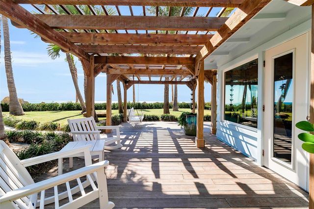 621 CASEY KEY ROAD, Nokomis, FL 34275
