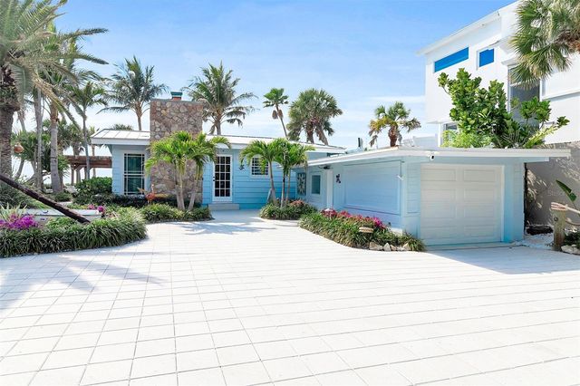 621 CASEY KEY ROAD, Nokomis, FL 34275