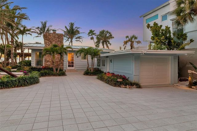 621 CASEY KEY ROAD, Nokomis, FL 34275
