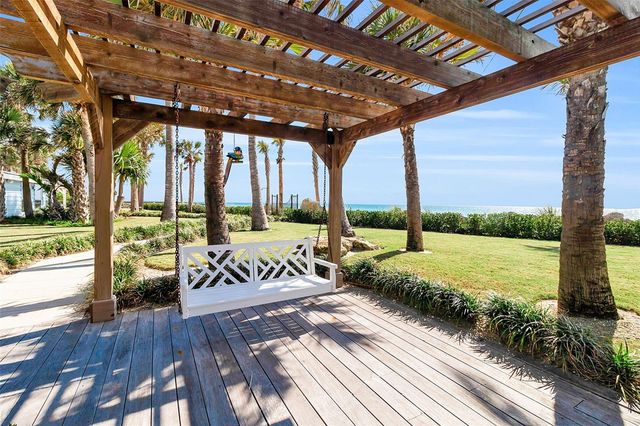 621 CASEY KEY ROAD, Nokomis, FL 34275