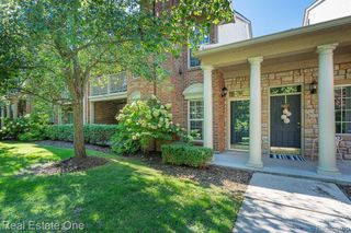 3491 TREMONTE Circle S, Rochester, MI 48306