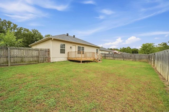 162 Peach Street, Austin, AR 72007