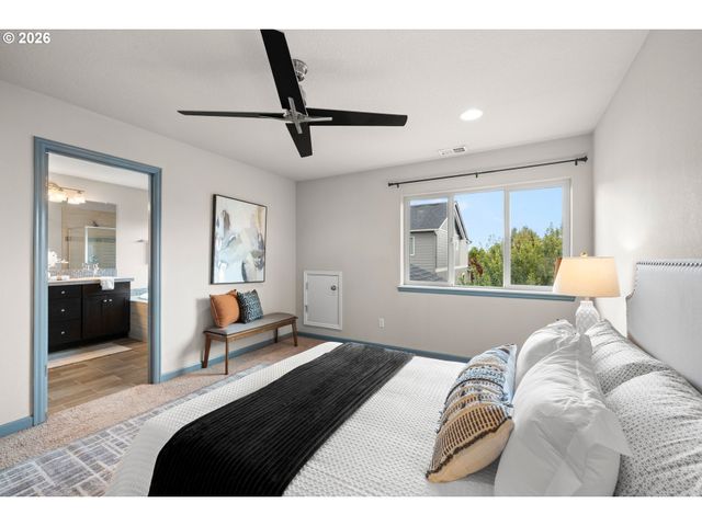7493 Nw TANOAK Ter, Portland, OR 97229