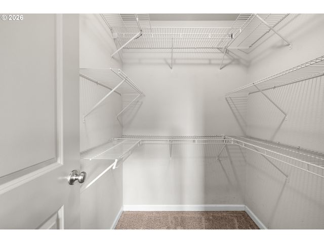 7493 Nw TANOAK Ter, Portland, OR 97229