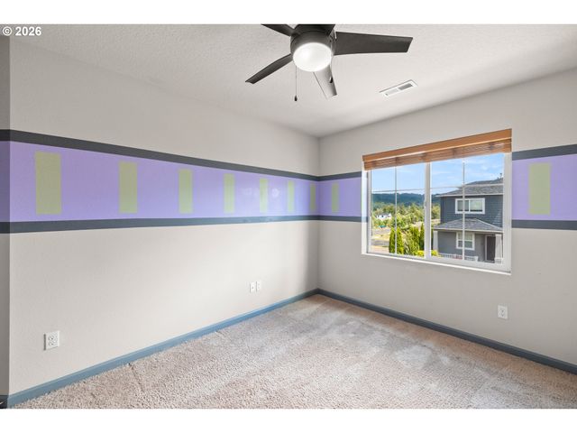 7493 Nw TANOAK Ter, Portland, OR 97229