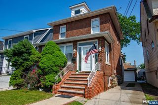 710 Hillside Avenue, Cliffside Park, NJ 07010