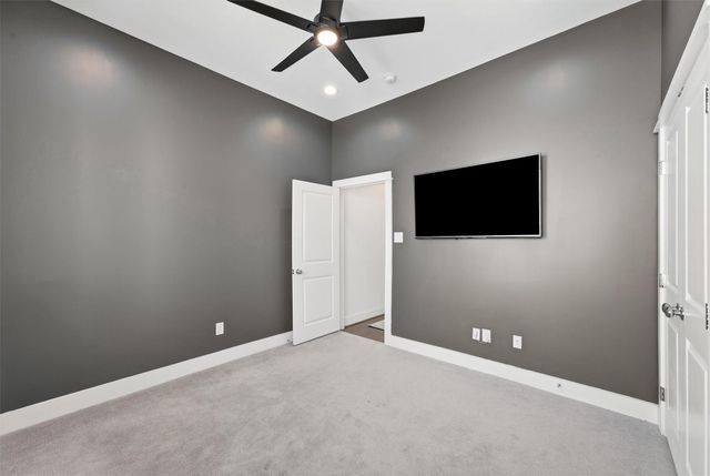 590 Janisch Road, Houston, TX 77018