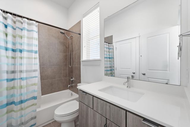590 Janisch Road, Houston, TX 77018