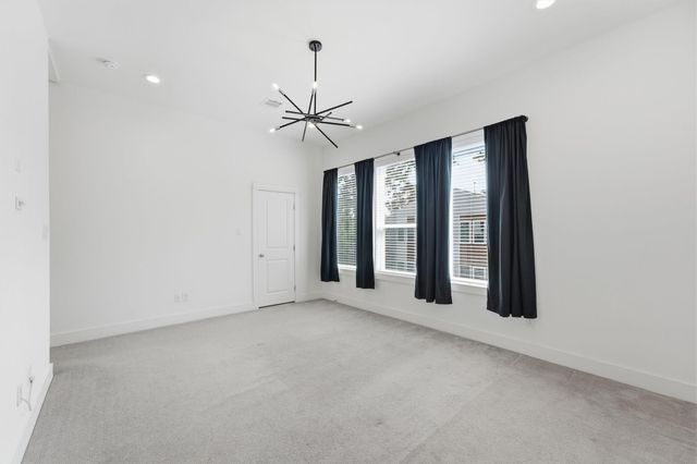 590 Janisch Road, Houston, TX 77018