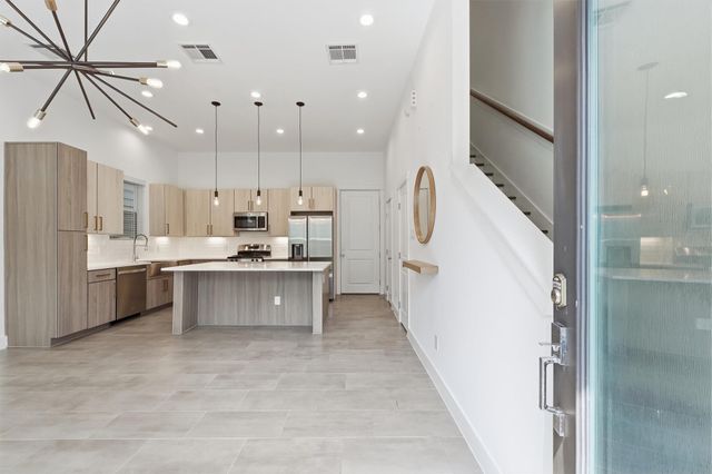 590 Janisch Road, Houston, TX 77018
