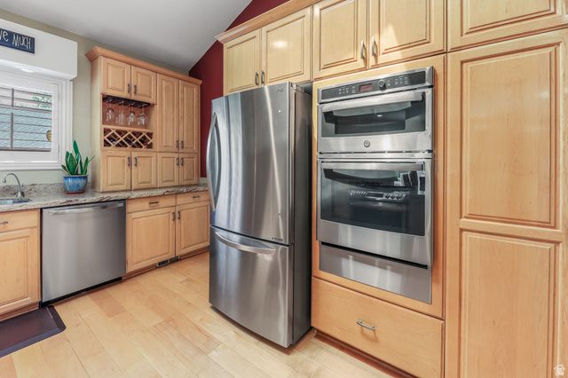 1436 E VINE ST, Murray, UT 84121