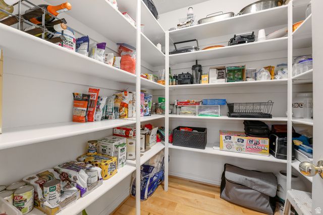 1436 E VINE ST, Murray, UT 84121