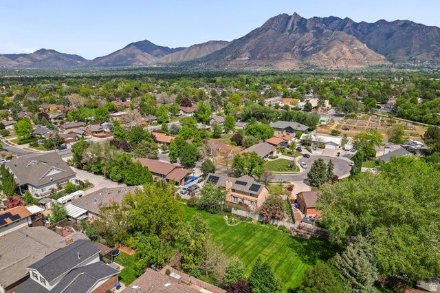 1436 E VINE ST, Murray, UT 84121