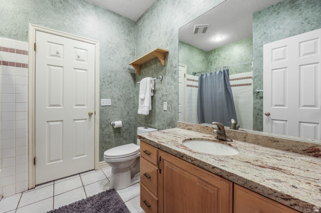 Image 24 of property listing at 1436 E VINE ST, Murray, UT 84121
