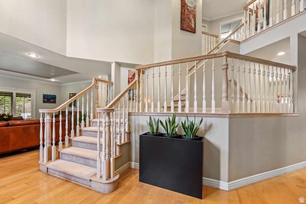 Image 6 of property listing at 1436 E VINE ST, Murray, UT 84121