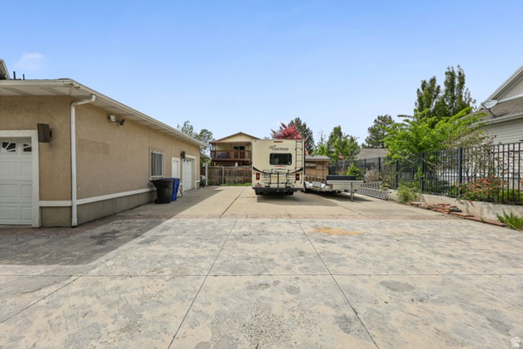 Image 72 of property listing at 1436 E VINE ST, Murray, UT 84121