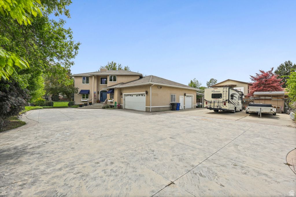 Image 73 of property listing at 1436 E VINE ST, Murray, UT 84121