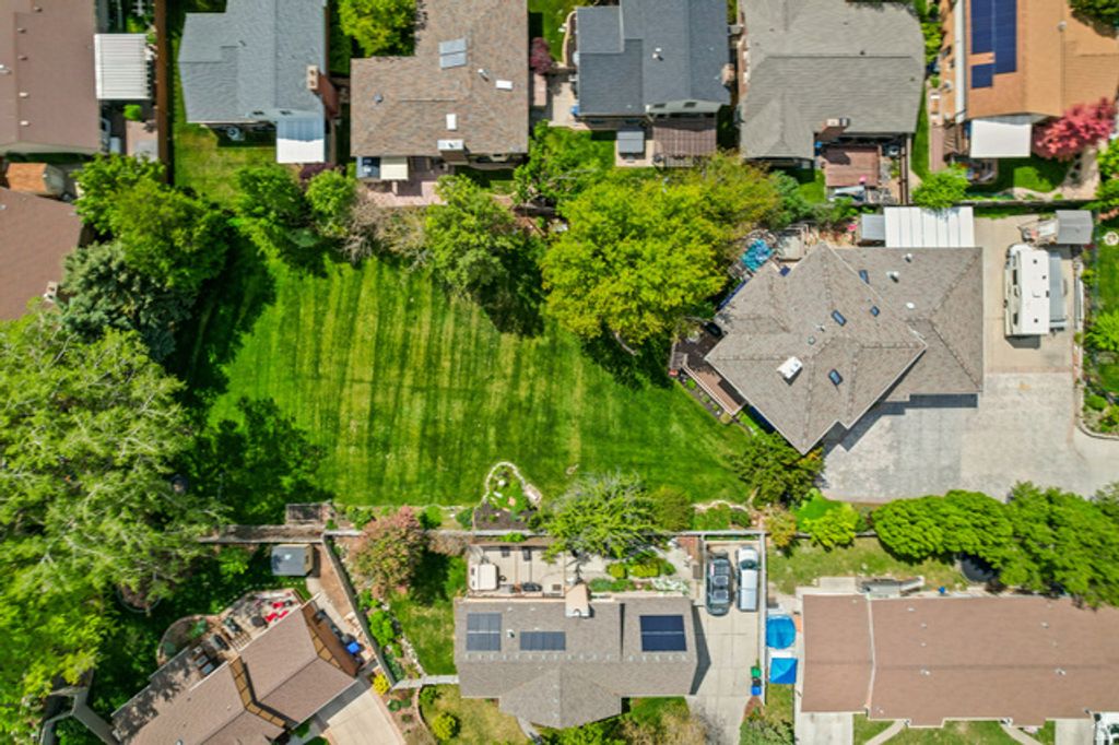Image 76 of property listing at 1436 E VINE ST, Murray, UT 84121