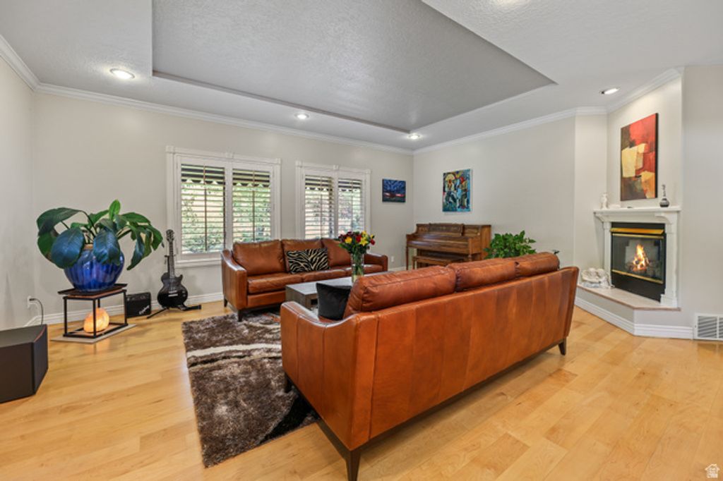 Image 9 of property listing at 1436 E VINE ST, Murray, UT 84121