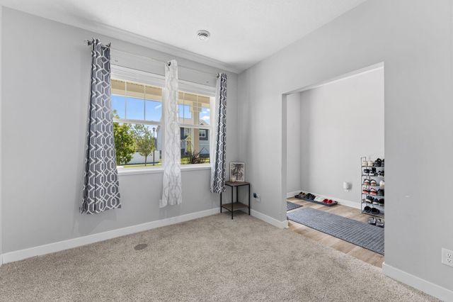 6670 Pine Arbor Boulevard S, Cottage Grove, MN 55016