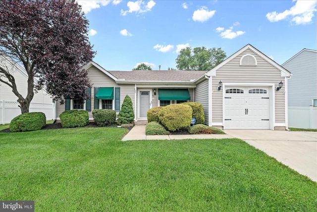 51 DASHER AVE, Bear, DE 19701