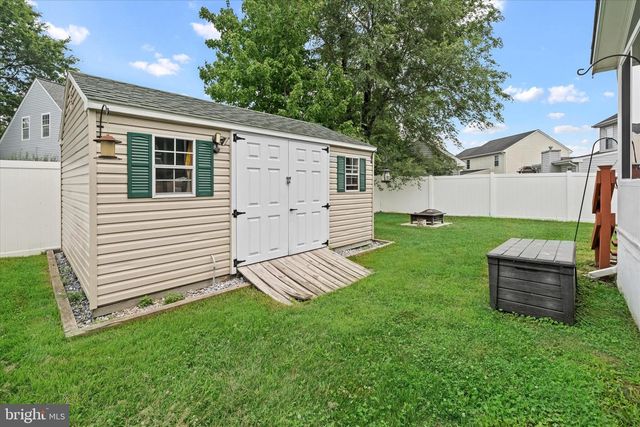 51 DASHER AVE, Bear, DE 19701