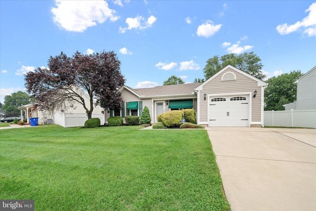 51 DASHER AVE, Bear, DE 19701