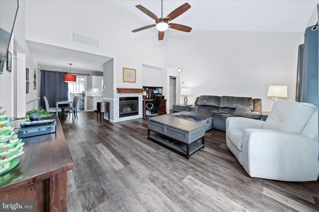51 DASHER AVE, Bear, DE 19701