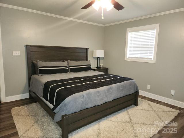 432 Virginia Avenue, Statesville, NC 28677