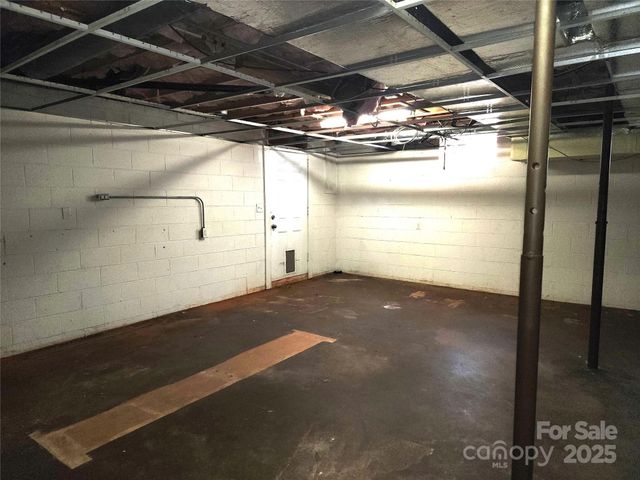 432 Virginia Avenue, Statesville, NC 28677