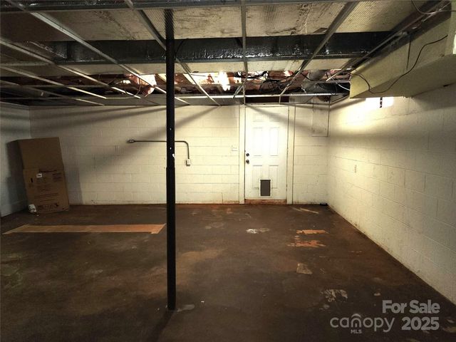 432 Virginia Avenue, Statesville, NC 28677