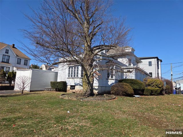 683 Kearny Avenue, Kearny, NJ 07032