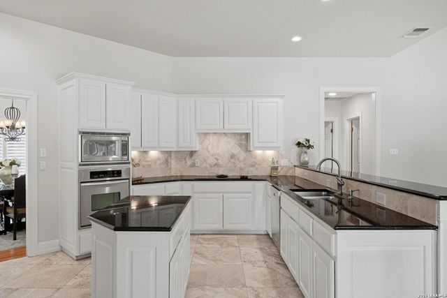 19222 Autumn Gdn, San Antonio, TX 78258