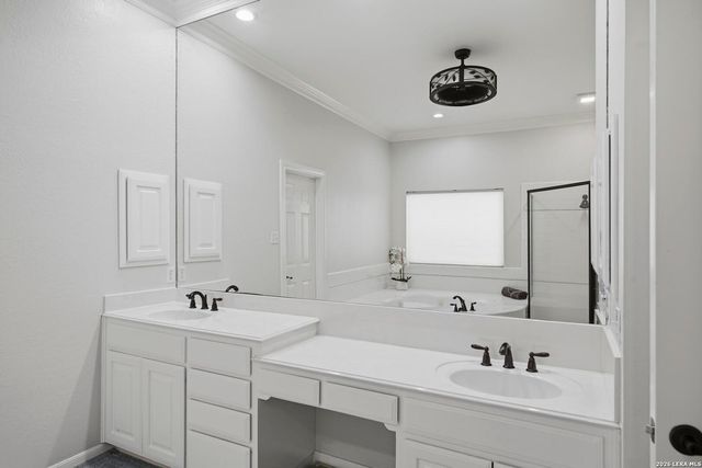 19222 Autumn Gdn, San Antonio, TX 78258