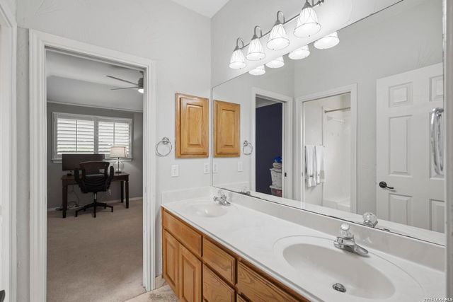 19222 Autumn Gdn, San Antonio, TX 78258