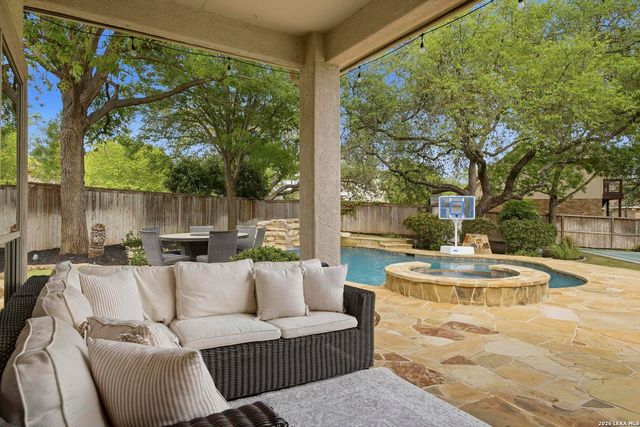 19222 Autumn Gdn, San Antonio, TX 78258