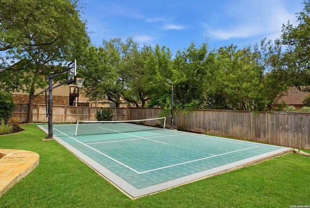 19222 Autumn Gdn, San Antonio, TX 78258